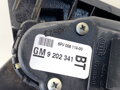 Plynový pedál Opel Zafira / Zafira Family B (A05) 2005 - 2019 9202341