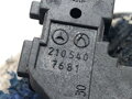 Čidlo pravý přední Mercedes-benz Class S (W221) 2005 - 2013 A2219057600
