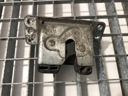 Zámek víka kufru zadní Opel Vivaro A Autobus (X83) 2001 - 2014