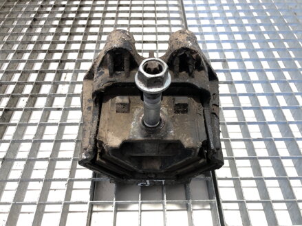 Polštář motoru levý přední MAN TGX I 2006 - 2022 V05376