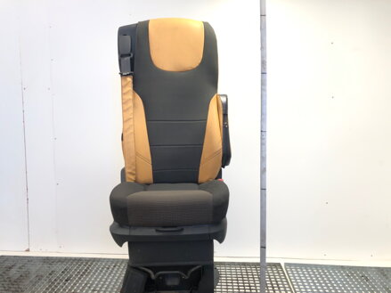 Sedadlo pravé přední DAF XF 106 2013-2022