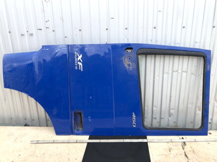 Dveře levé přední DAF XF 106 2013-2022