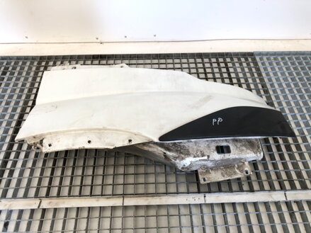 Blatník pravý přední Iveco Daily VI Autobus 2014 - 2022