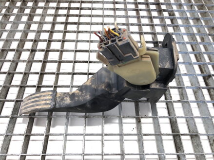 Plynový pedál Ford Transit Autobus (FD_ _, FB_ _, FS_ _, FZ_ _, FC_ _) 2000 - 2006