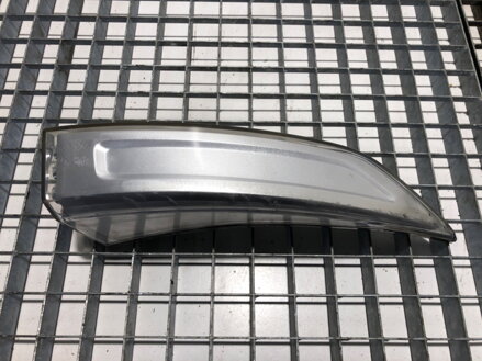 Směrovka pravá přední Volvo FH II 2012 - 2022 82151205