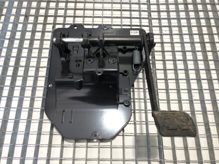 Základna pedálů Renault Trucks T 2013 - 2022 K033566