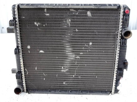 Chladič vody Kawasaki GTR