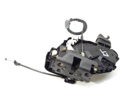 Zámek zadní levý Volvo V50 (545) 2003 - 2012 30753668