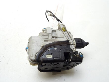 Zámek přední levý Audi A4 B7 Avant (8ED) 2004 - 2008 8E1837015AA