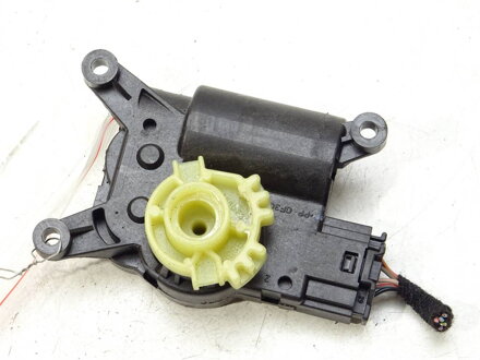 Motorek radiátoru topení Alfa Romeo Giulia (952_) 2015 - 2022 MR113800-4210