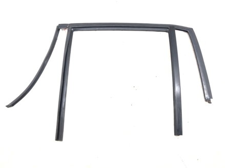 Lišta rámeček pryž dveře zadní levá BMW X1 (E84) 2009 - 2015