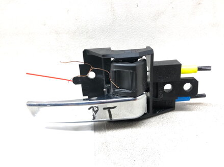 Klika zadní pravá vnitřní Mitsubishi Outlander III (GG_W, GF_W, ZJ, ZL, ZK) 2010 - 2022