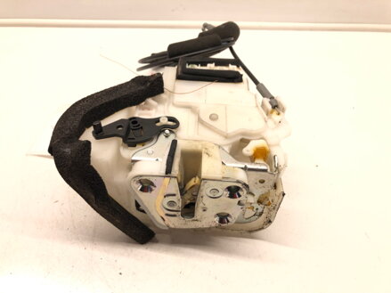 Zámek zadní levý Subaru Legacy V (BM) 2009 - 2022