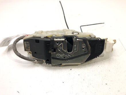 Zámek zadní pravý Mercedes-benz Class S (W221) 2005 - 2013 A2217304435