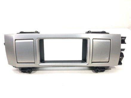 Mřížka ventilace přední Jaguar XF Sportbrake (X250) 2012 - 2015 EX2319K617BA