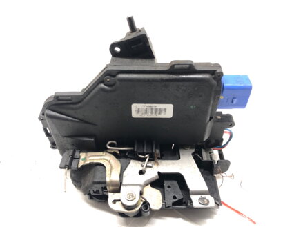 Zámek dveří pravý zadní Skoda Octavia II Combi (1Z5) 2004 - 2013 7L0839016