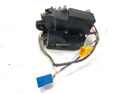 Zámek dveří pravý přední Mercedes-benz Vaneo (414) 2002 - 2005 A4147200135