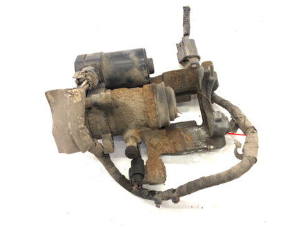 Brzdový třmen pravý zadní Ford Mondeo V Liftback (CE) 2014 - 2022