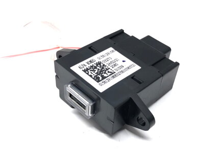 Zásuvka / uložení USB Alfa Romeo Giulia (952_) 2015 - 2022 01561291680