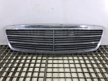 Maska chladiče grill Mercedes-benz Class C (W203) 2000 - 2007 A2038800483