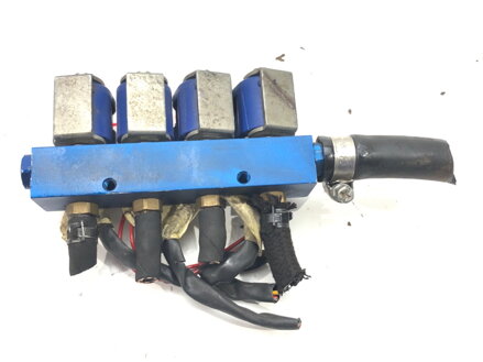 Vstřiky DO plynu LPG --- --- 67R-011030