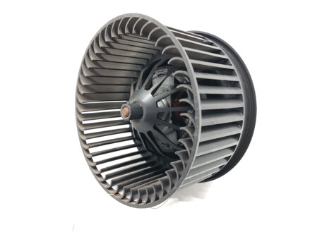 Ventilátor topení Ford Focus III Turnier 2010 - 2022 AV6N-18456-AA