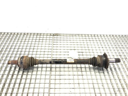 Poloosa pravá zadní BMW 7 (F01, F02, F03, F04) 2008 - 2015 7566086