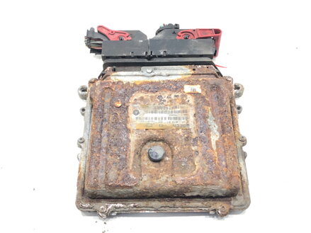 Řídicí jednotka motoru Jeep Grand Cherokee III (WH, WK) 2004 - 2011 P05187194AA 0281013641