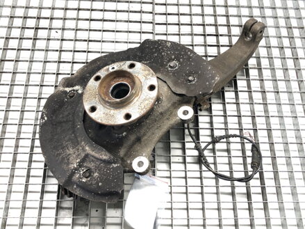 Otoč levá přední BMW 5 (F10) 2009 - 2016