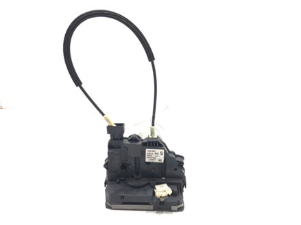 Zámek dveří pravý přední Opel Corsa E (X15) 2014 - 2022 13431840