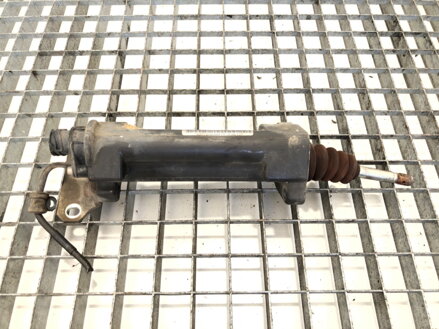 Servomotor / vzpěra spojky Renault Trucks D 2013 - 2022