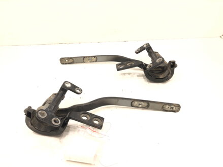 Panty víka kufru zadní sada Porsche Cayenne (9PA) 2002 - 2010 7L5827301B 7L5827302B