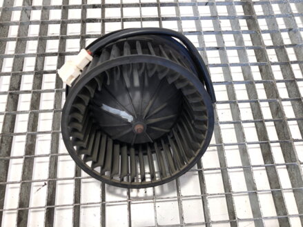 Ventilátor topení VW Transporter IV Autobus ( 70B , 70C , 7DB , 7DK , 70J , 70K , 7DC , 7 1990 - 2004 701819021B