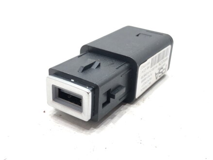 Zásuvka / uložení USB Citroen C4 III (BA_, BB_, BC_) 2020 - 2022 98217039DX