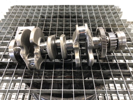 Hřídel klikový Citroen C4 III (BA_, BB_, BC_) 2020 - 2022 HNS