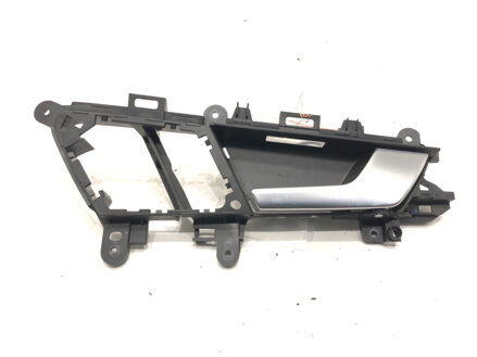 Klika vnitřní pravá přední Audi Q5 (FYB, FYG) 2016 - 2022