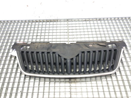 Maska chladiče grill Skoda Roomster (5J7) 2006 - 2015 5J0853668C
