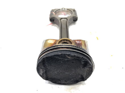 Píst S ojnicí Dacia Lodgy (JS_) 2012 - 2022 H4M738