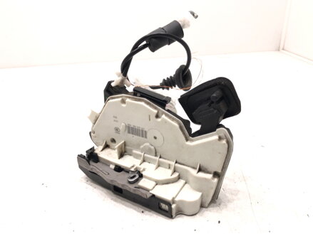 Zámek dveří levý zadní Skoda Rapid (NH3, NK3, NK6) 2012 - 2022 5E0839015