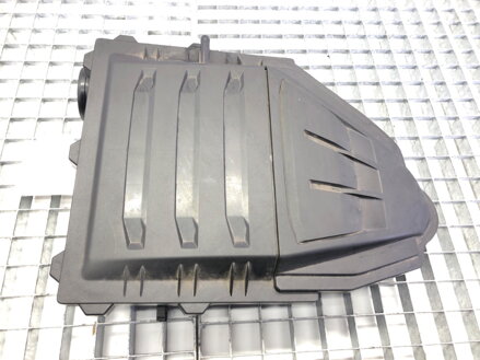 Kryt filtru vzduchu VW Polo VI (AW1, BZ1, AE1) 2017 - 2022 04C129620A