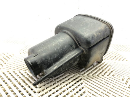 Kryt filtru vzduchu Saab 9-5 (YS3E) 1997 - 2009 4572483