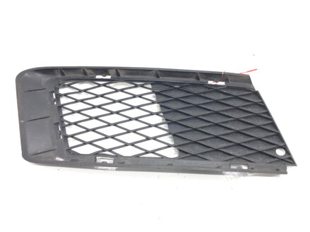 Mřížka nárazníku přední pravá BMW 3 Coupe (E92) 2005 - 2013 7154720