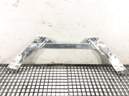 Výztuha horní BMW 5 (G30, F90) 2016 - 2022