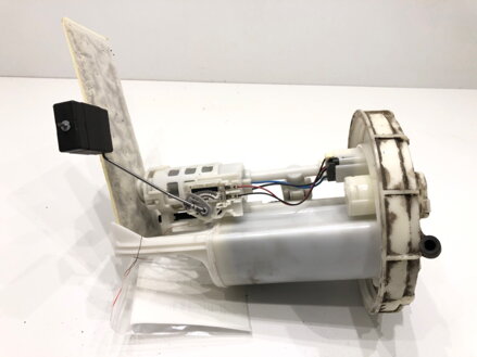 Palivové čerpadlo Toyota Yaris (_P13_) 2010 - 2022 77704-0D070