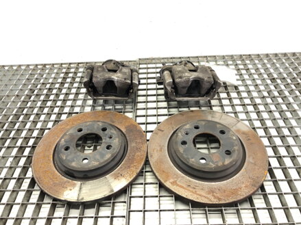 Třmeny zadní sada swap Audi A6 C8 Avant (4A5) 2018 - 2022 8W0615601H