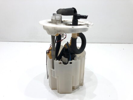 Palivové čerpadlo Volvo V40 Liftback (525, 526) 2012 - 2022 31321153