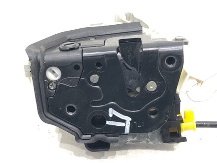 Zámek dveří levý zadní Audi Q5 (8RB) 2008 - 2017 8K0839015H