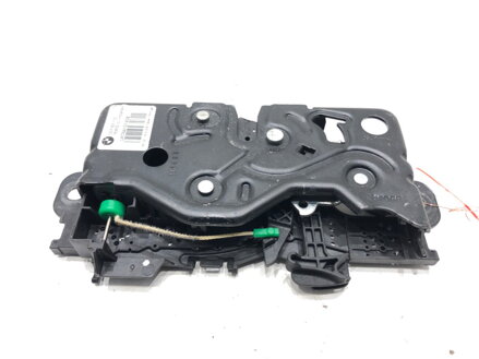 Zámek víka kufru zadní BMW 5 (G30, F90) 2016 - 2022 163672-10