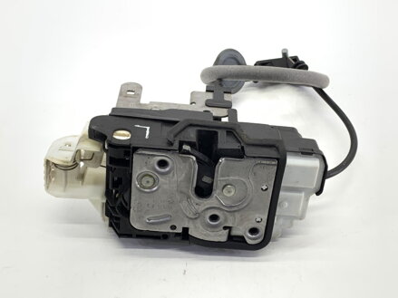 Zámek dveří levý zadní Volvo V40 Liftback (525, 526) 2012 - 2022 31391831