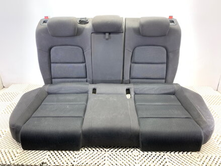 Lavice / sedačka druhý řada Audi A4 B8 Avant (8K5) 2007 - 2015